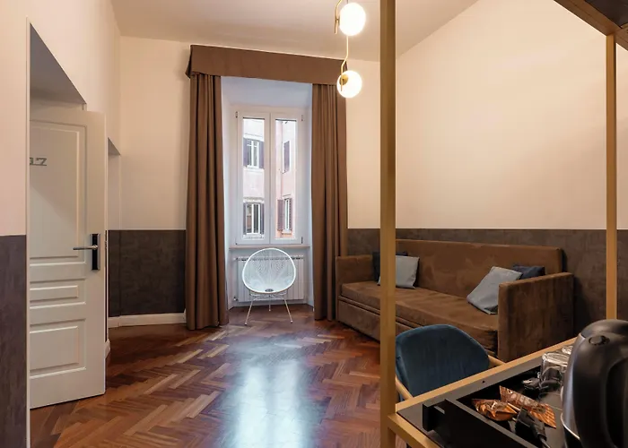 Vittoriano Pensión 4*